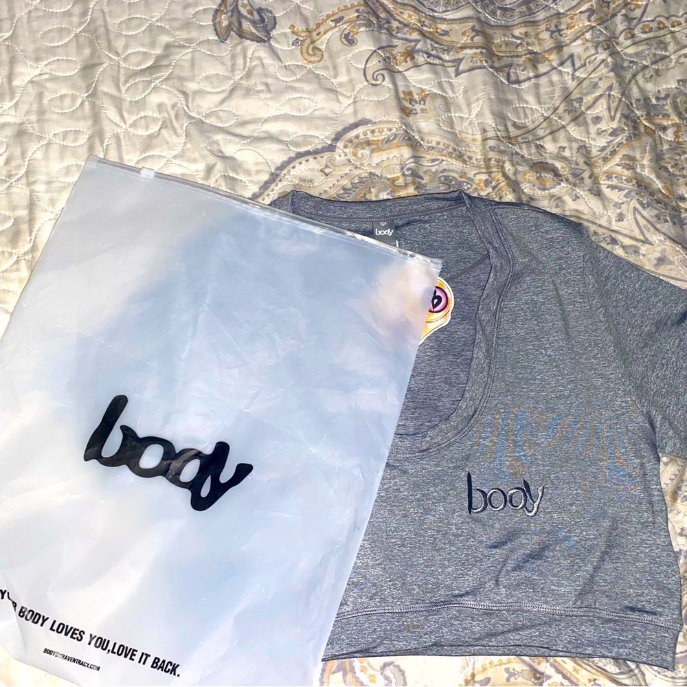 Bodybyraven top